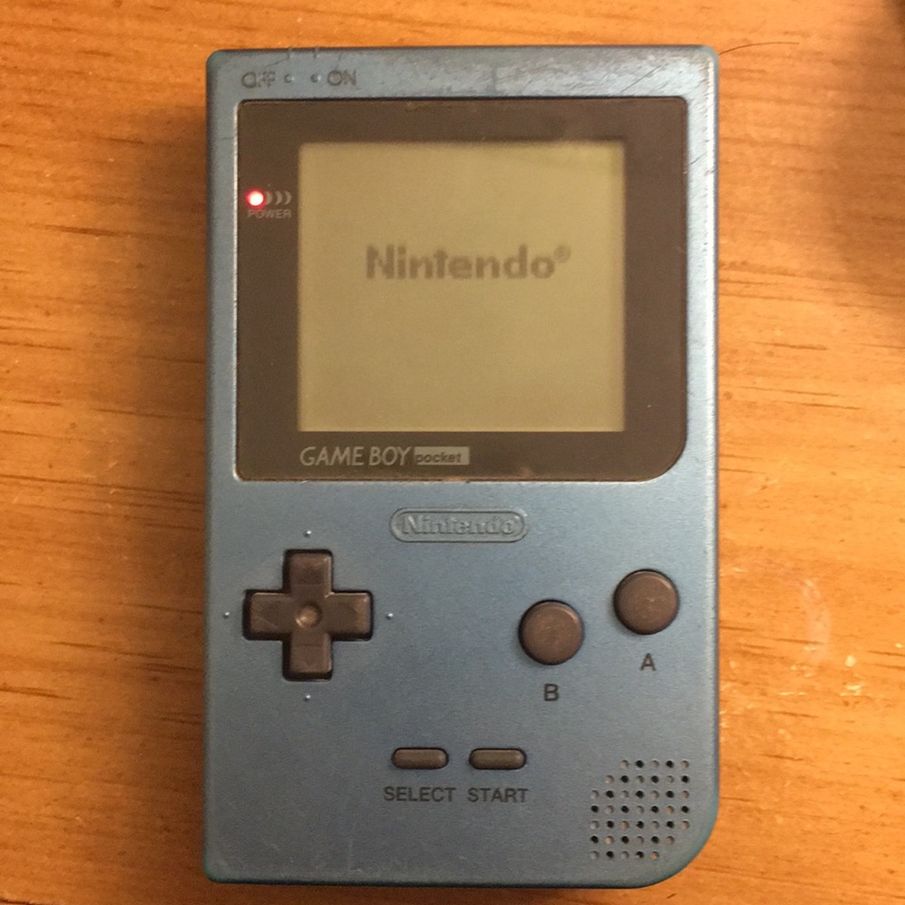 Nintendo Gameboy Pocket Limited Edition Ice Blue